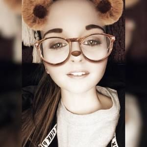 Meet your Posher, Angie